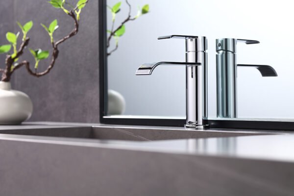 H10GW - Basin Mixer - Image 6
