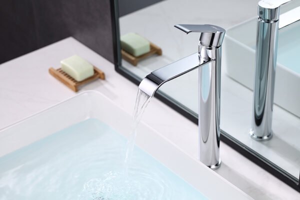 H10GW-1 - Basin Mixer - Image 4